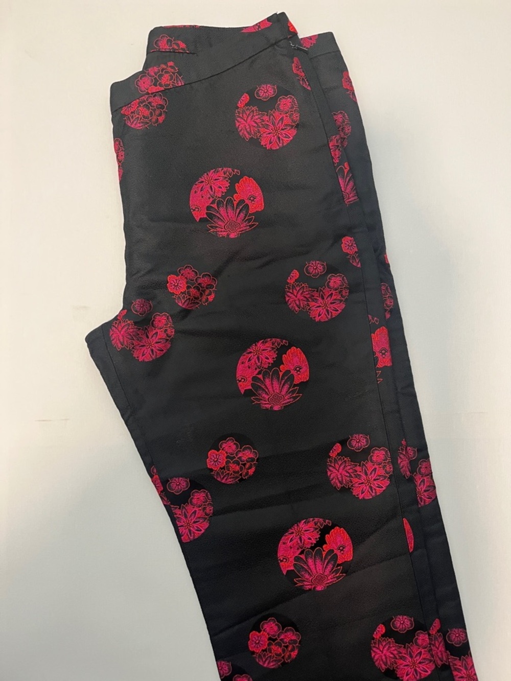 Shanghai Tang Black Silk Trouser with Floral Medallions Designer Unique size 8